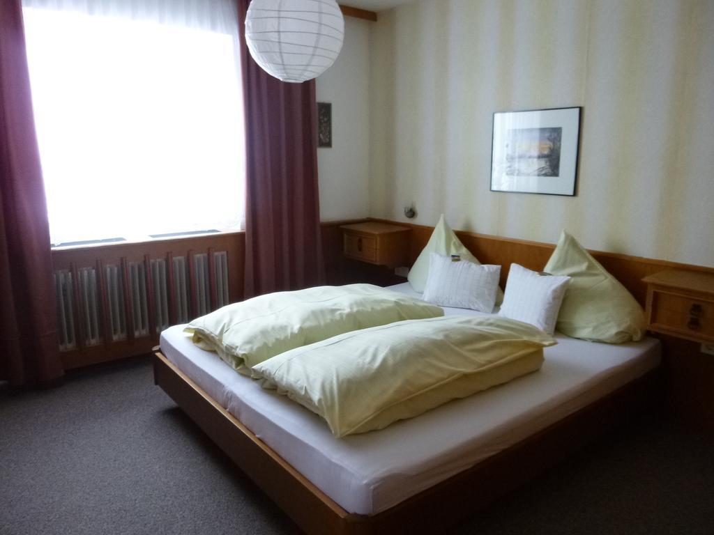 Haus Alpenland Otel Tannheim Oda fotoğraf